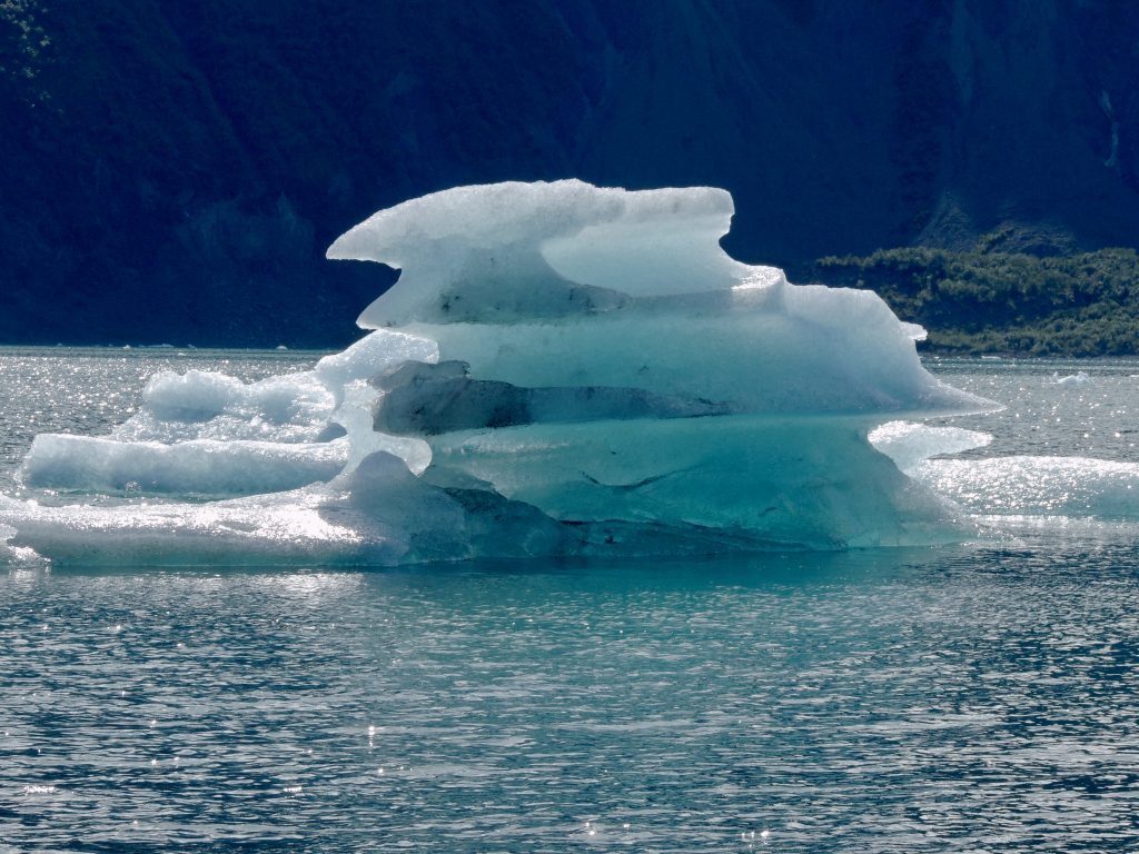 Yet another iceberg